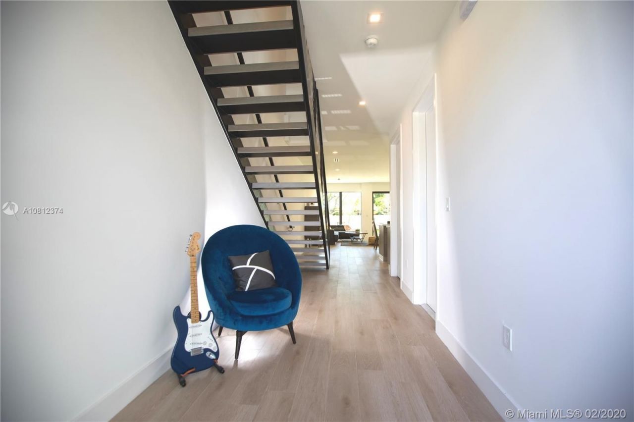 Таунхаус в Майами, США, 180 м² - фото 16