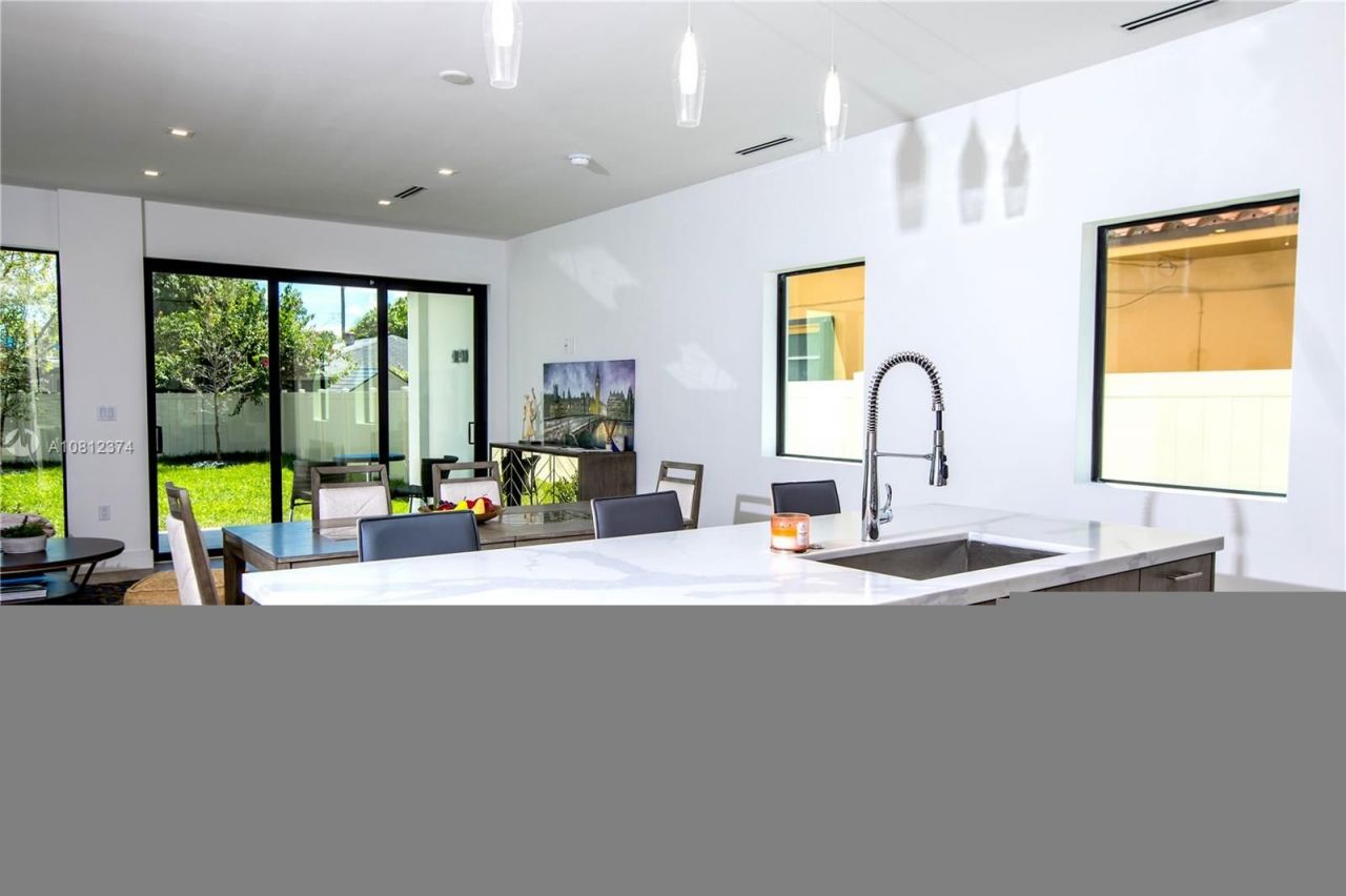 Таунхаус в Майами, США, 180 м² - фото 12