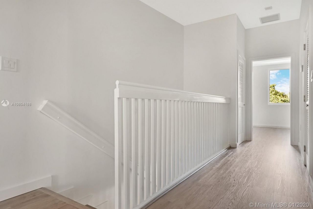 Таунхаус в Майами, США, 175 м² - фото 12