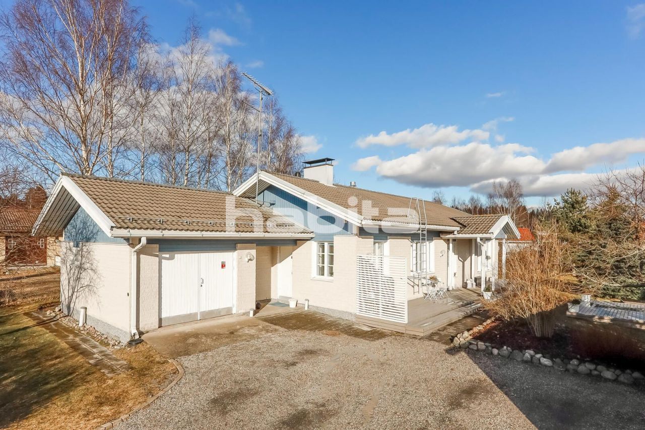 Дом в Вантаа, Финляндия, 114 м2 - фото 1