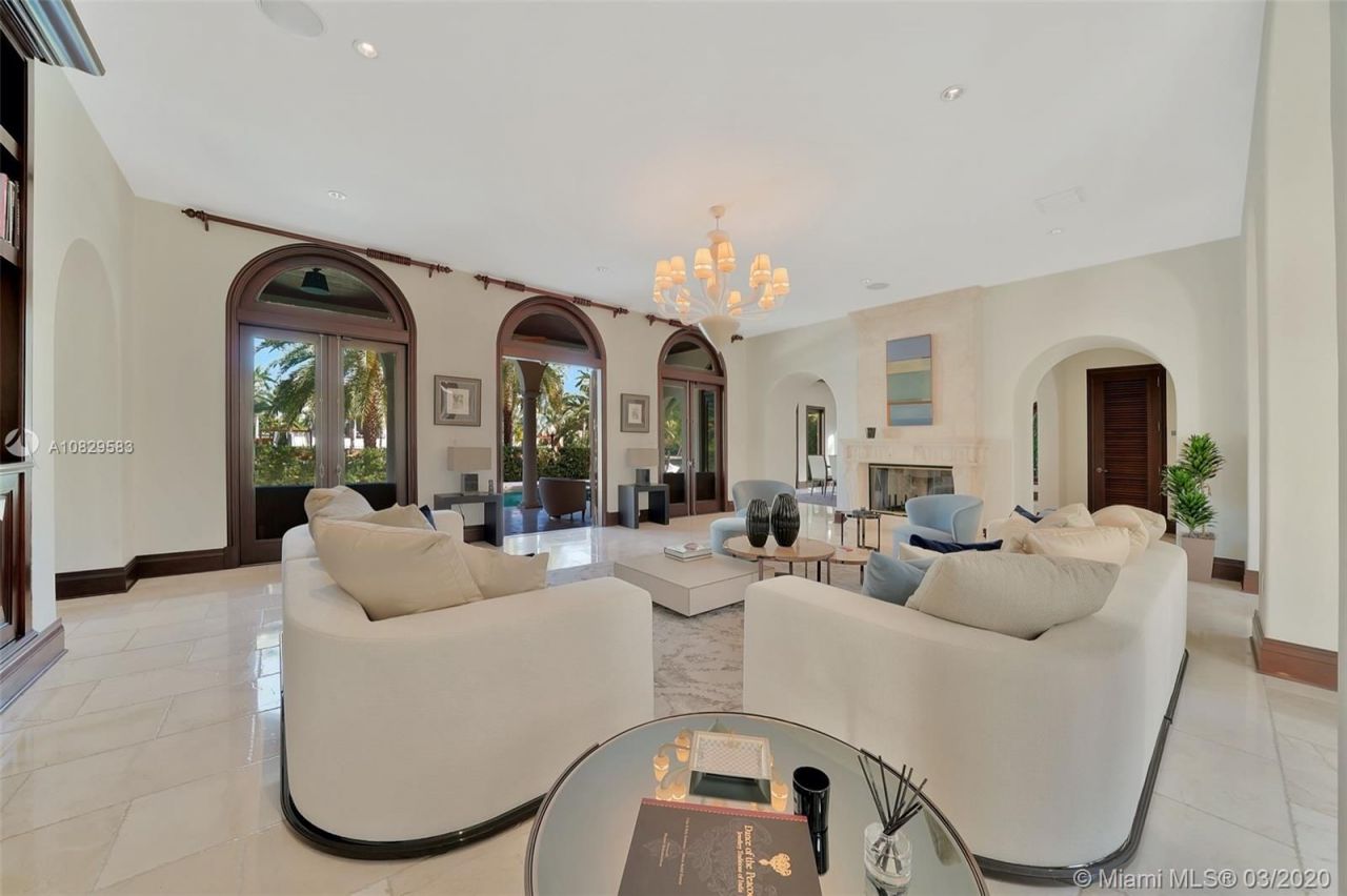 Вилла в Майами, США, 900 м² - фото 9