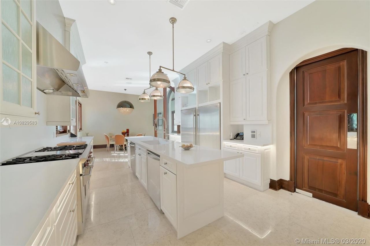 Вилла в Майами, США, 900 м² - фото 10