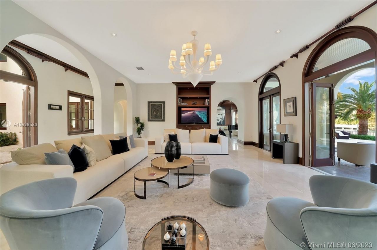 Вилла в Майами, США, 900 м² - фото 14