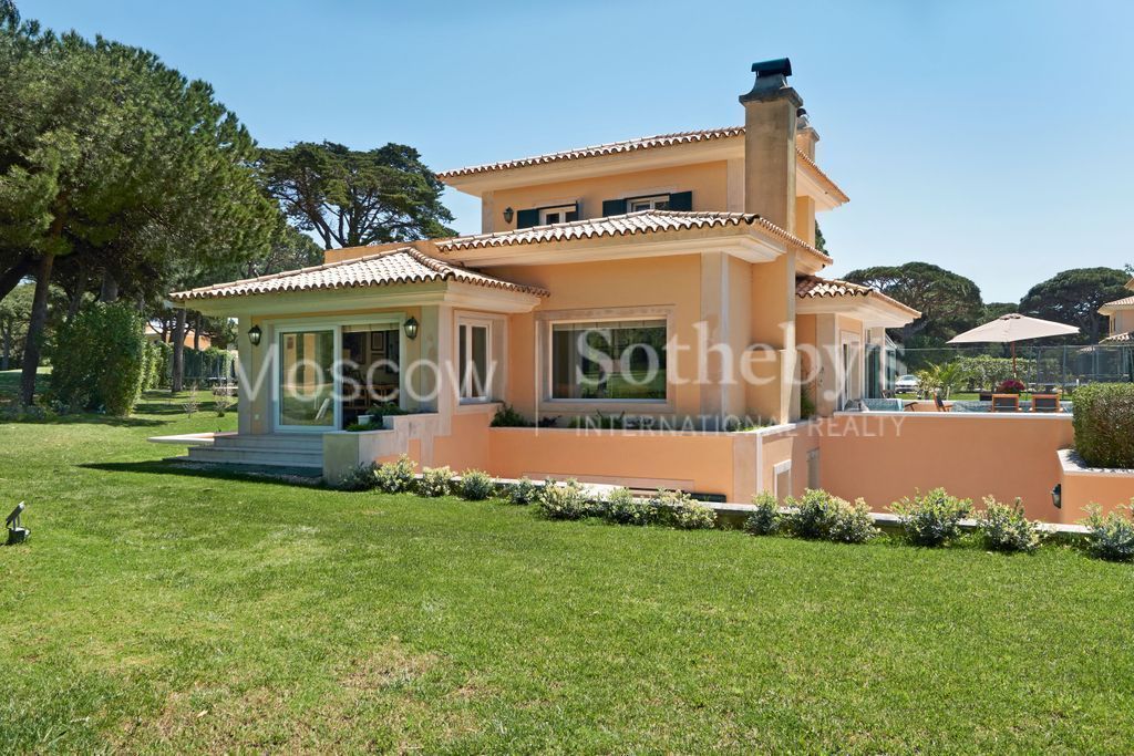 Дом в Кашкайше, Португалия, 240 м2 - фото 1