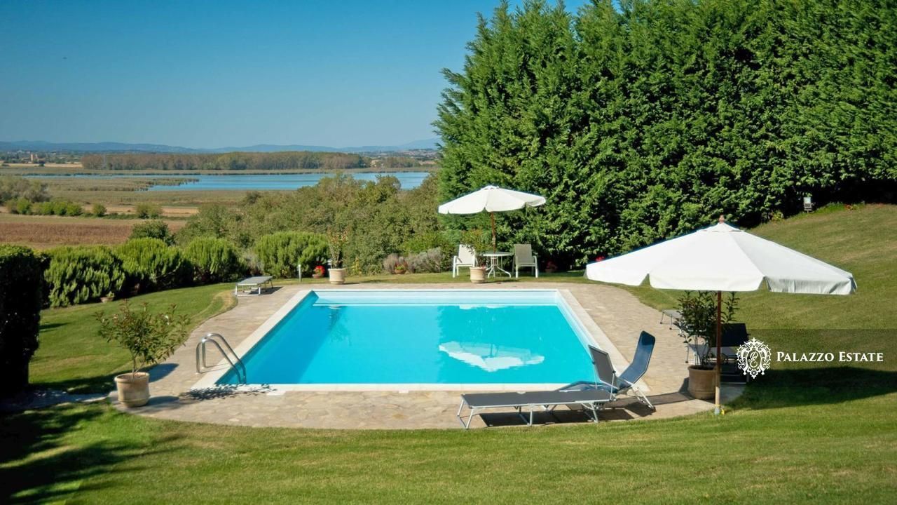 Дом в Кастильоне-дель-Лаго, Италия, 650 м² - фото 2