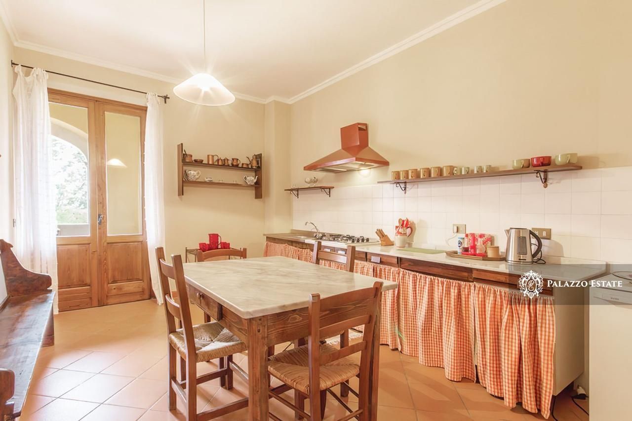 Дом в Кастильоне-дель-Лаго, Италия, 650 м² - фото 11