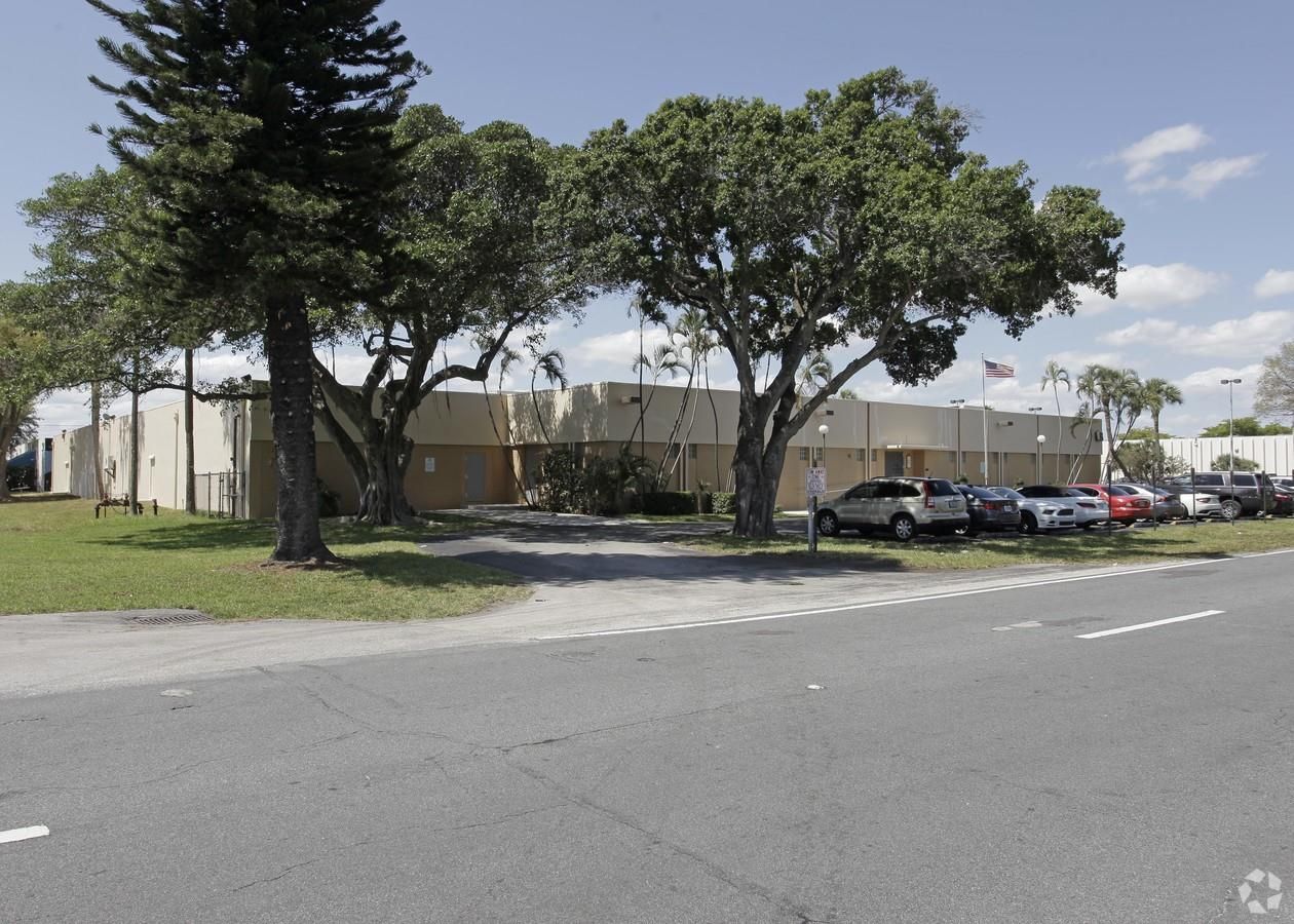 Офис в Майами, США, 3 500 м² - фото 7