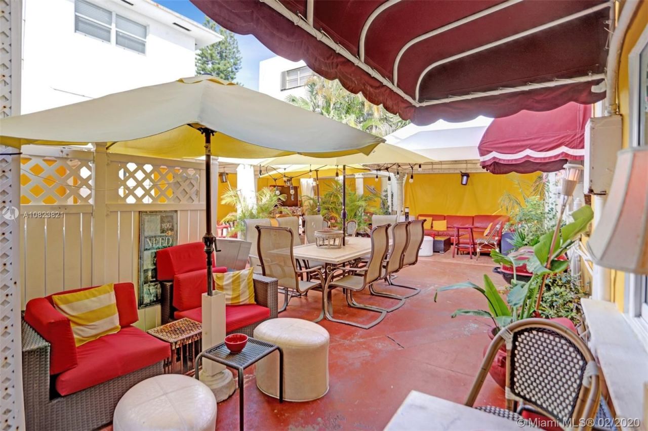 Отель, гостиница в Майами, США, 3 000 м² - фото 9