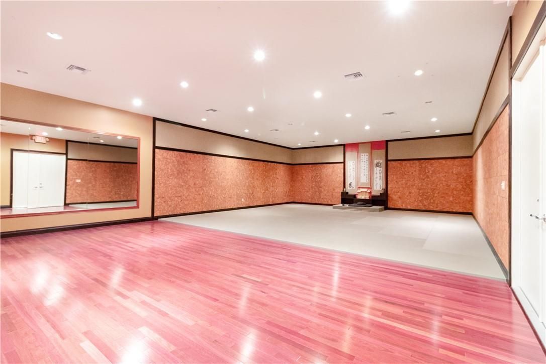 Коммерческая недвижимость в Майами, США, 2 000 м² - фото 8