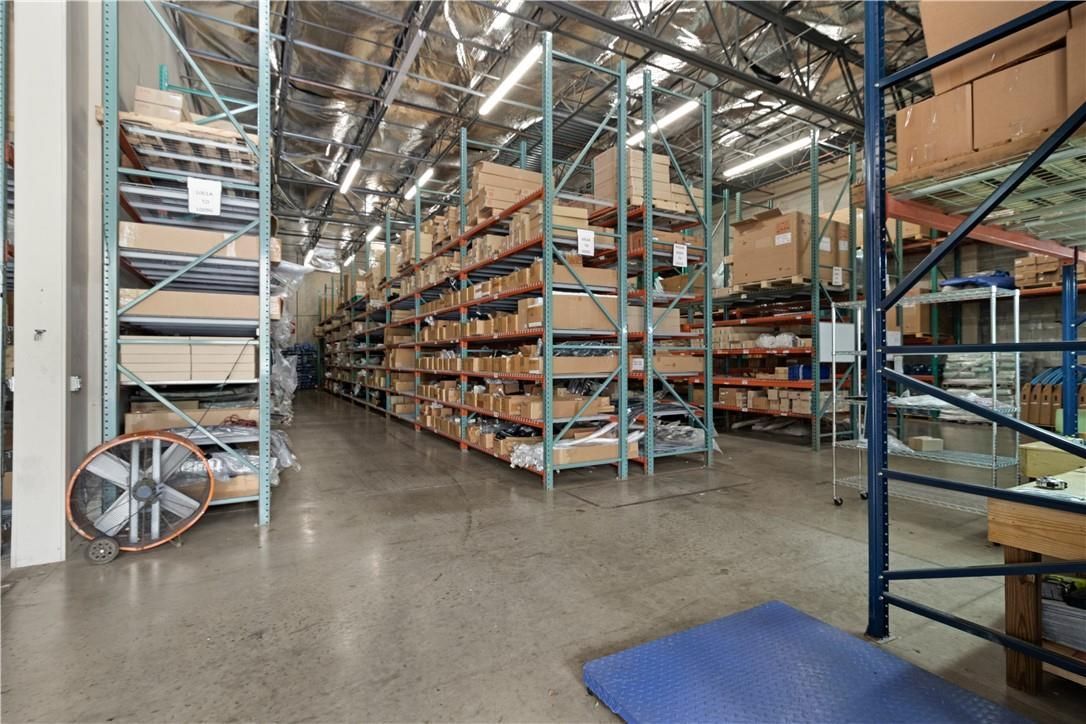 Коммерческая недвижимость в Майами, США, 2 000 м² - фото 6