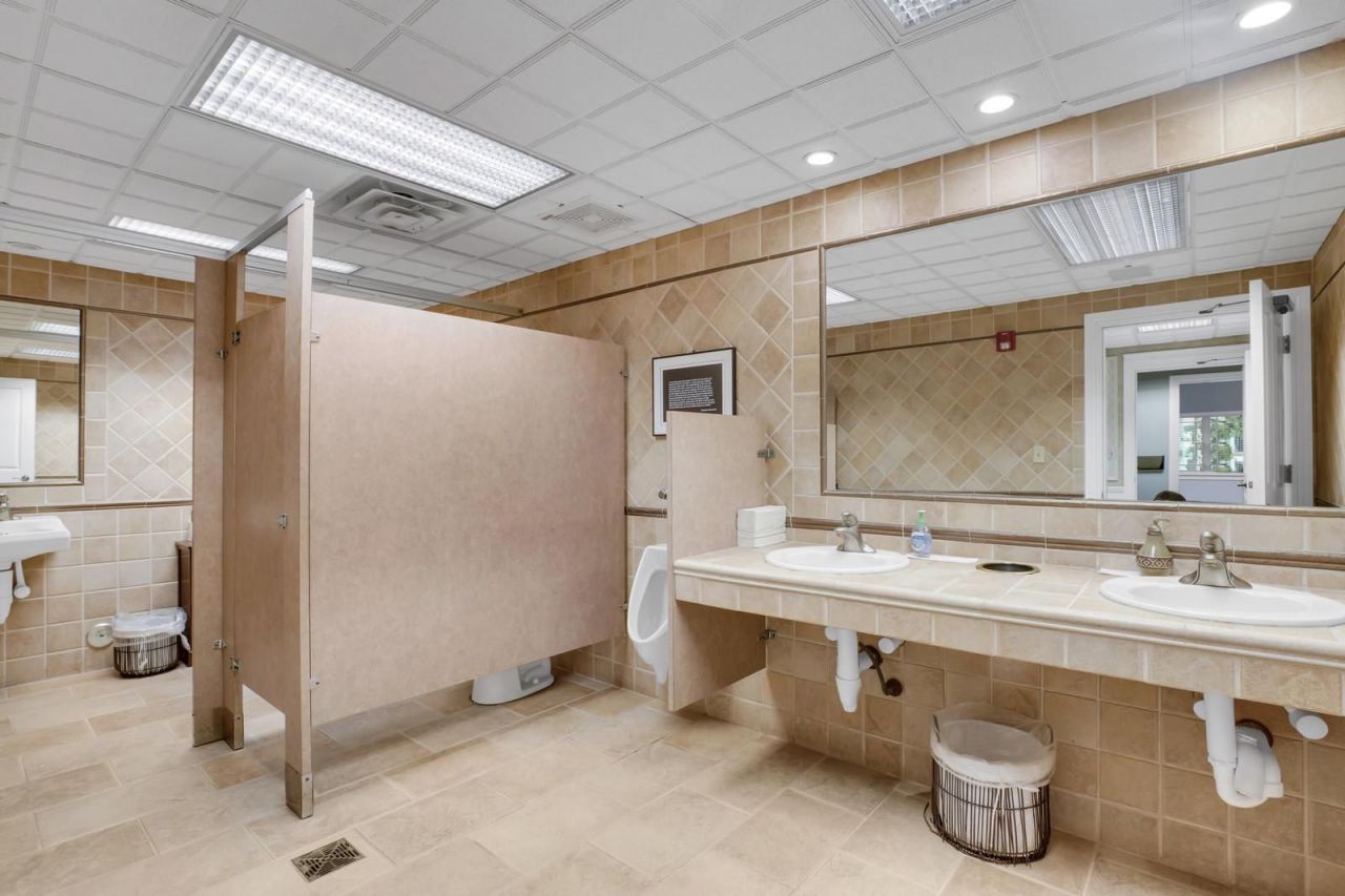 Офис в Майами, США, 1 400 м² - фото 8