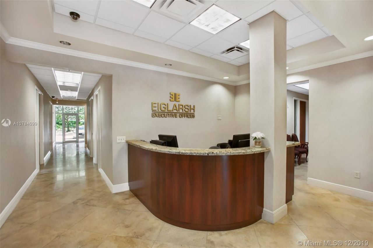 Офис в Майами, США, 1 000 м² - фото 8