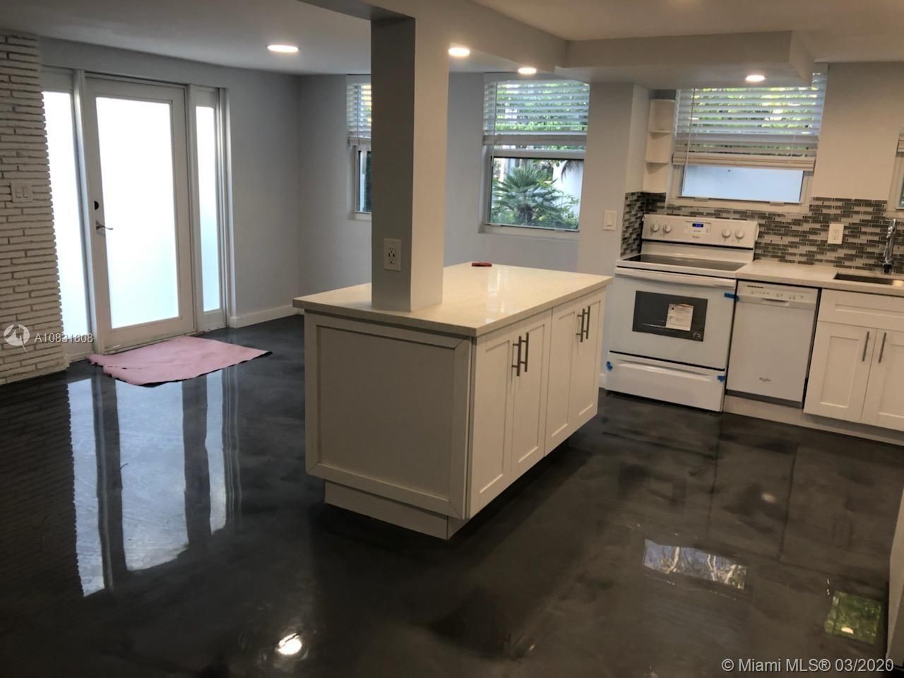 Доходный дом в Майами, США, 800 м² - фото 5