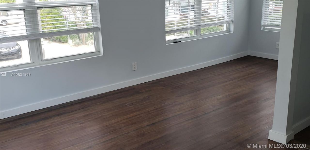 Доходный дом в Майами, США, 800 м² - фото 8