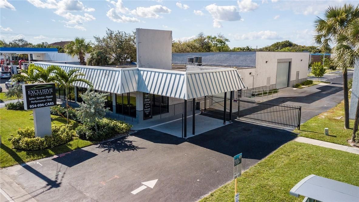 Коммерческая недвижимость в Майами, США, 600 м² - фото 5