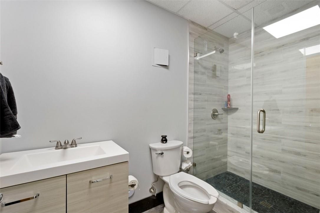 Коммерческая недвижимость в Майами, США, 600 м² - фото 12