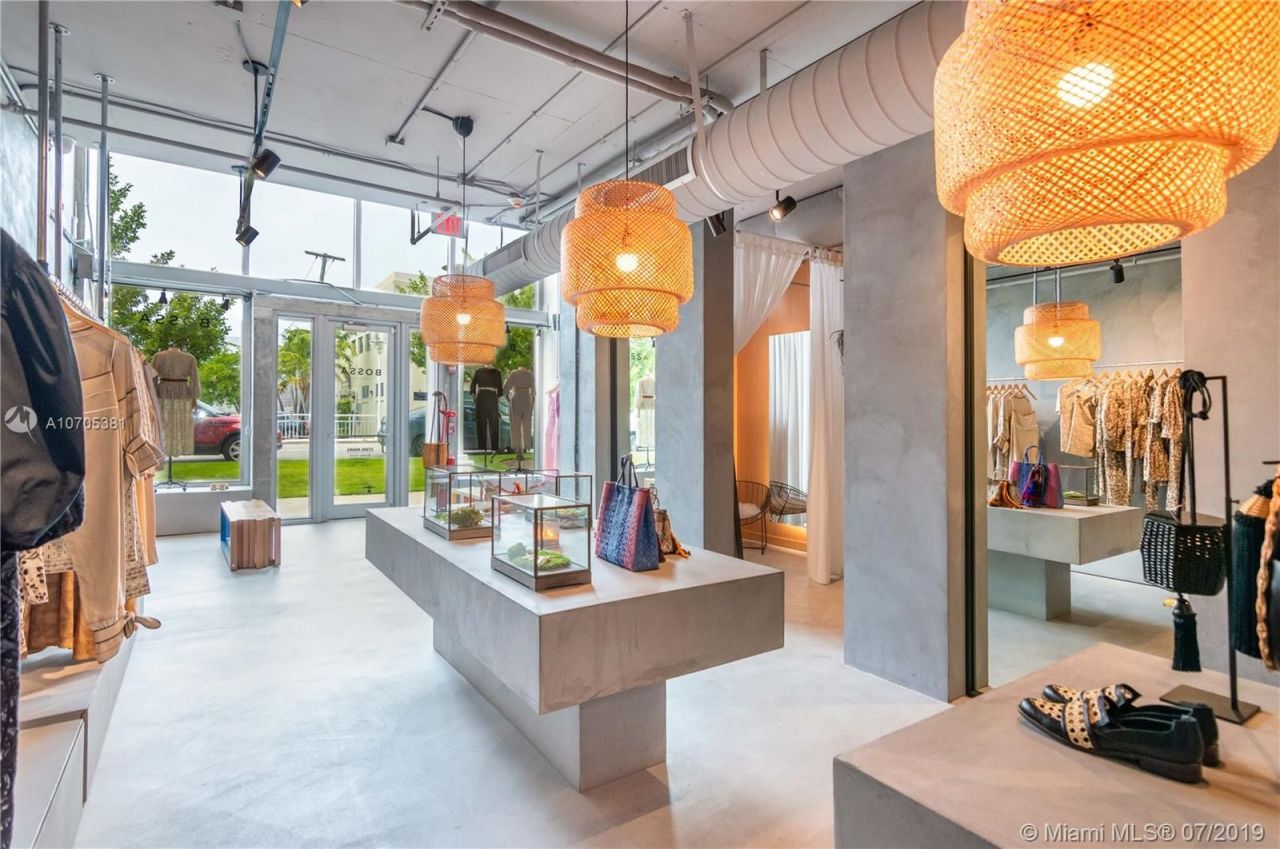 Магазин в Майами, США, 150 м² - фото 5