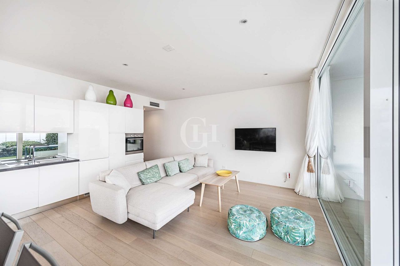 Апартаменты у озера Гарда, Италия, 130 м² - фото 4