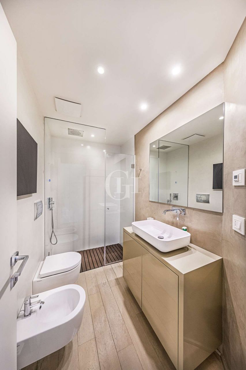 Апартаменты у озера Гарда, Италия, 130 м² - фото 6