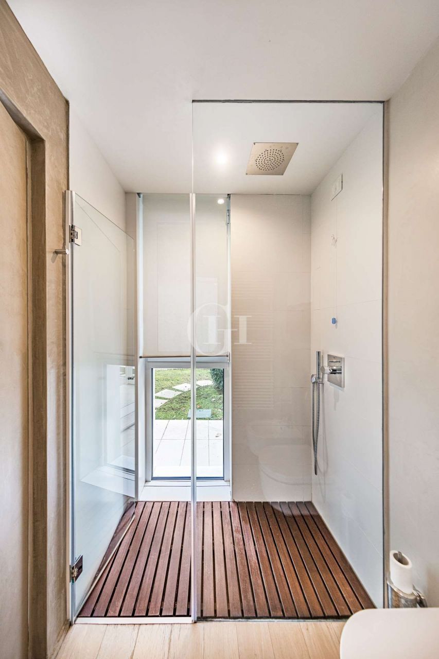 Апартаменты у озера Гарда, Италия, 130 м² - фото 11