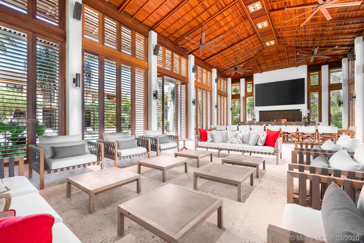 Поместье в Майами, США, 1 600 м² - фото 17