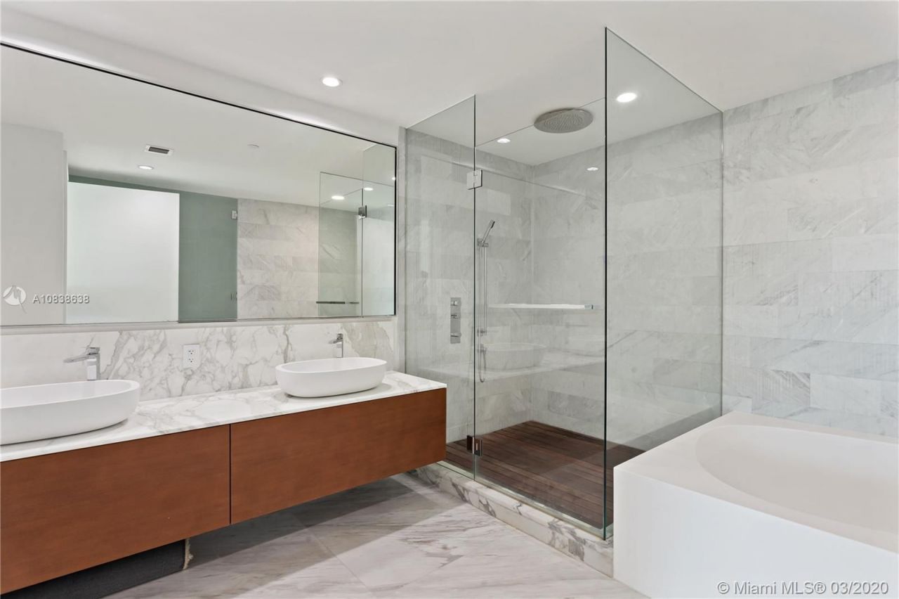 Апартаменты в Майами, США, 200 м² - фото 8