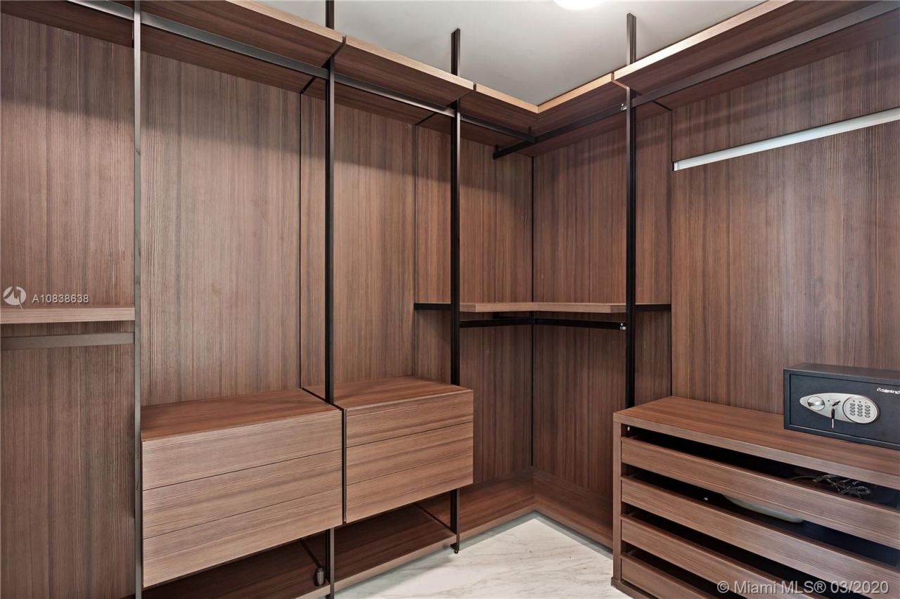 Апартаменты в Майами, США, 200 м² - фото 9