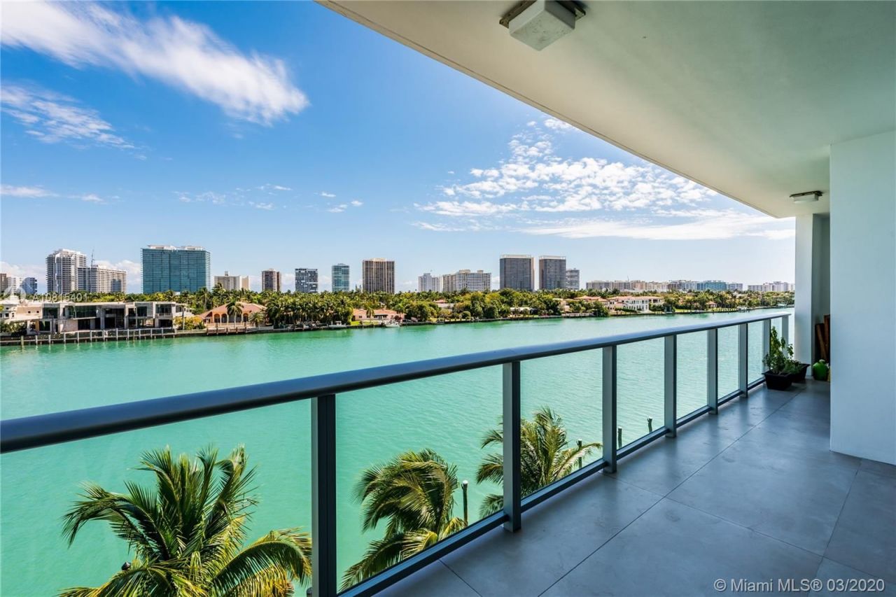 Апартаменты в Майами, США, 190 м2 - фото 1