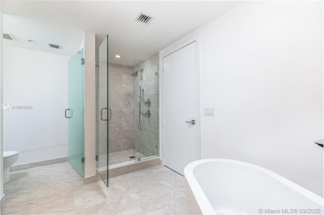 Апартаменты в Майами, США, 180 м² - фото 6