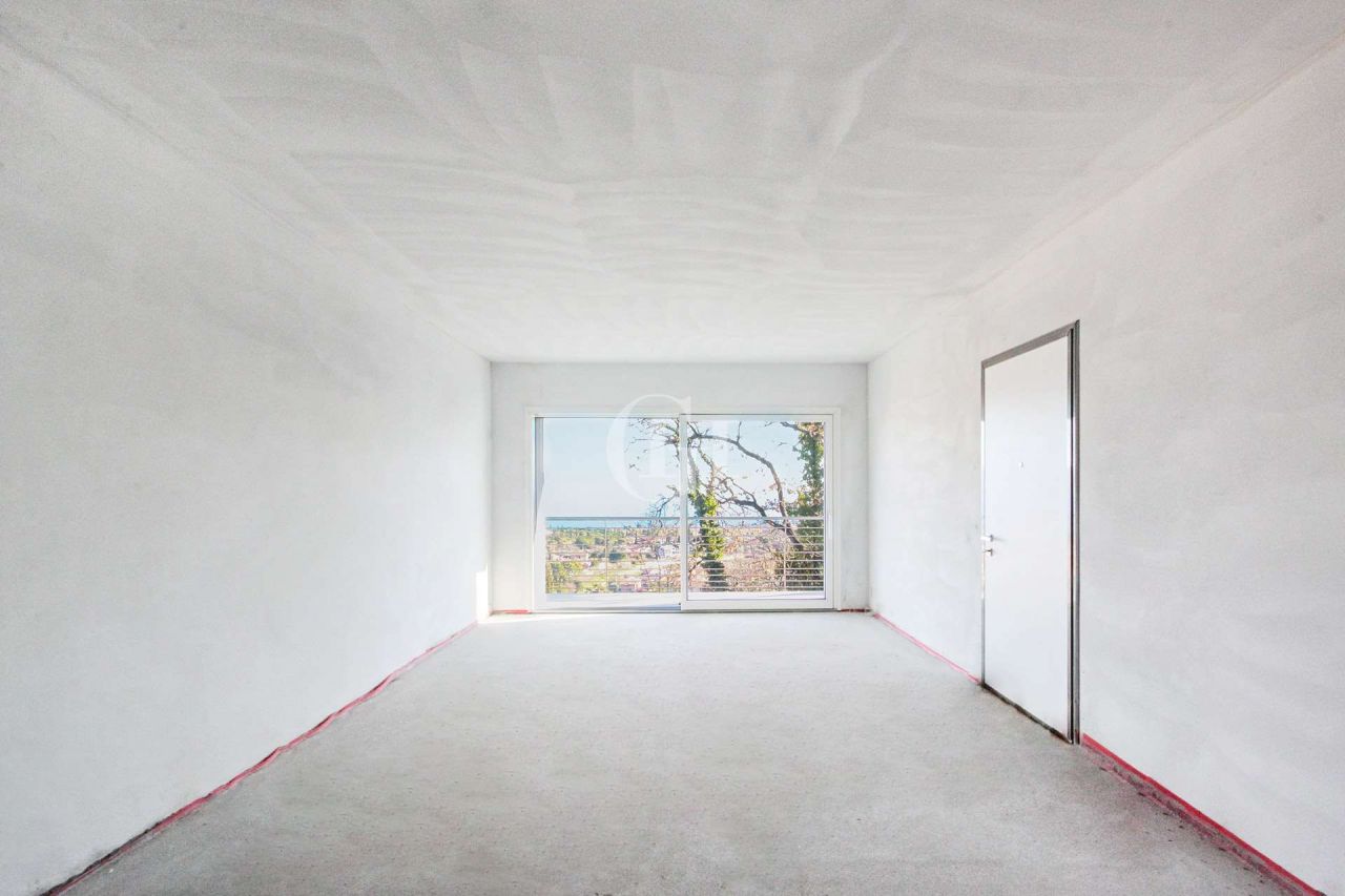 Апартаменты у озера Гарда, Италия, 100 м² - фото 3