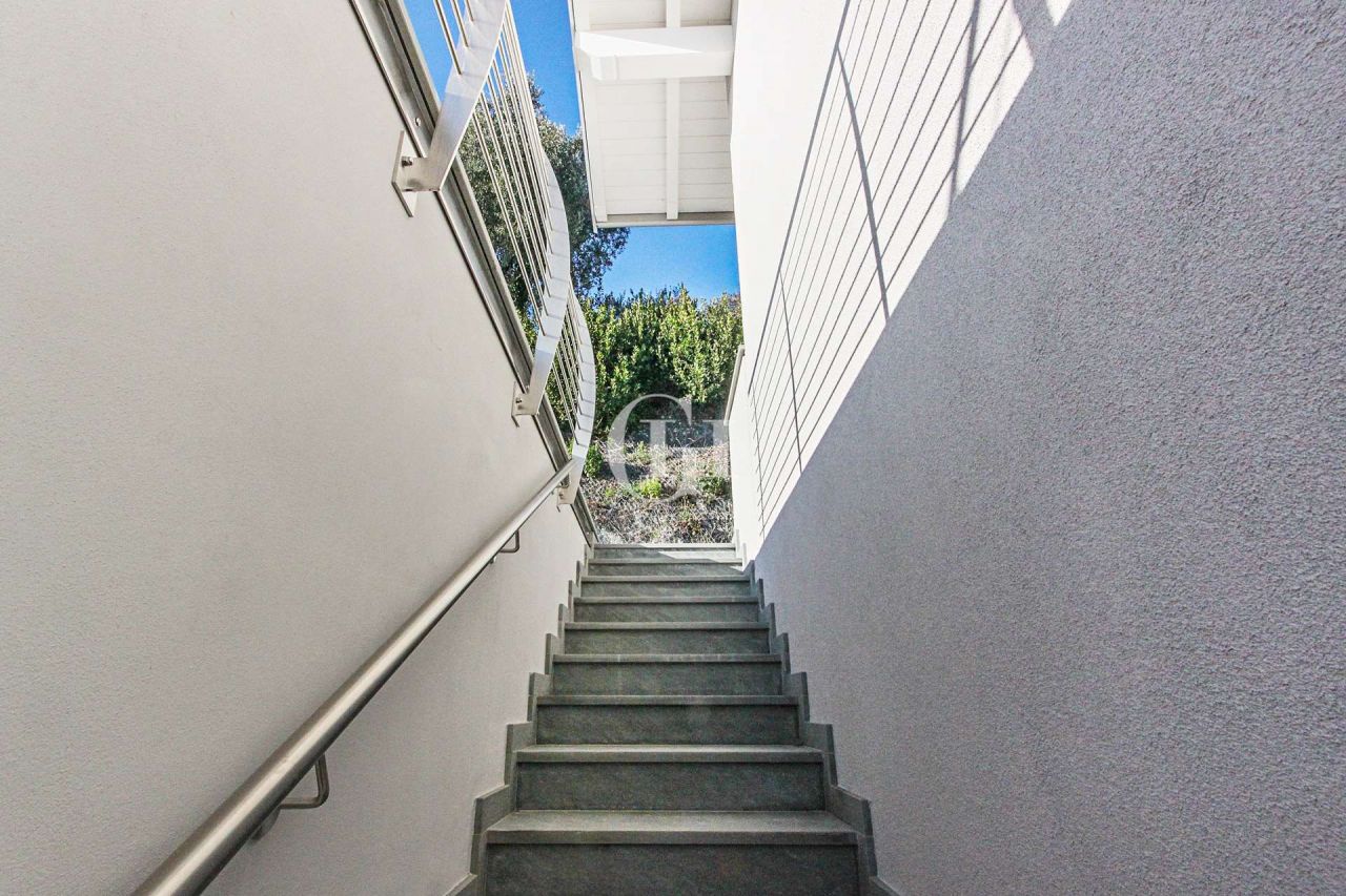 Апартаменты у озера Гарда, Италия, 100 м² - фото 10