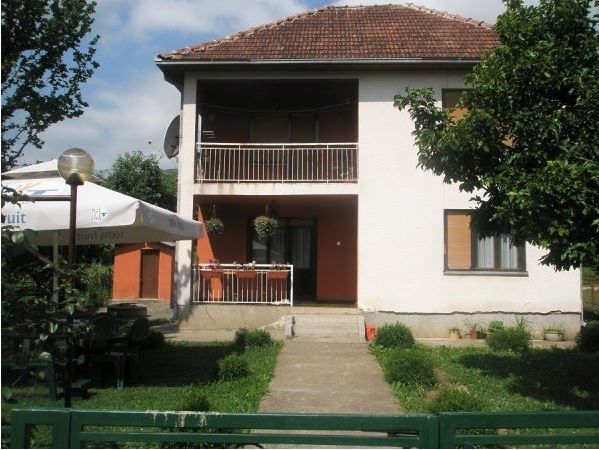 Дом в Биело-Поле, Черногория, 128 м2 - фото 1
