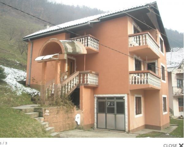 Дом в Биело-Поле, Черногория, 176 м2 - фото 1