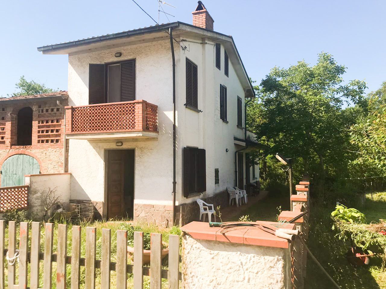 Дом в Лукке, Италия, 164 м2 - фото 1
