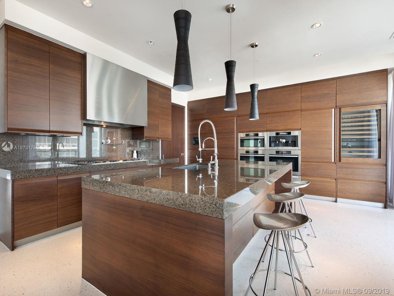 Квартира в Майами, США, 280 м² - фото 9