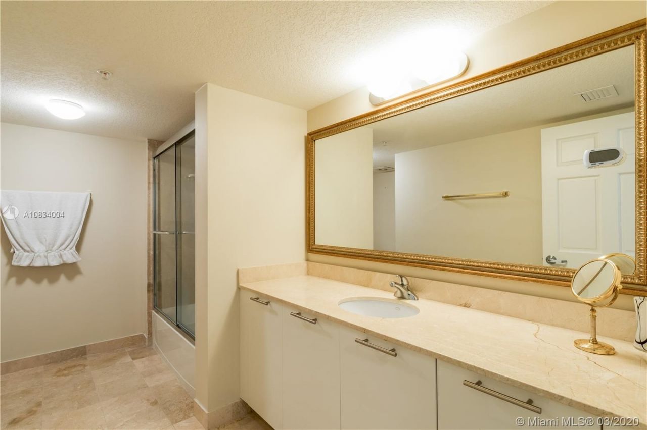 Апартаменты в Майами, США, 300 м² - фото 12