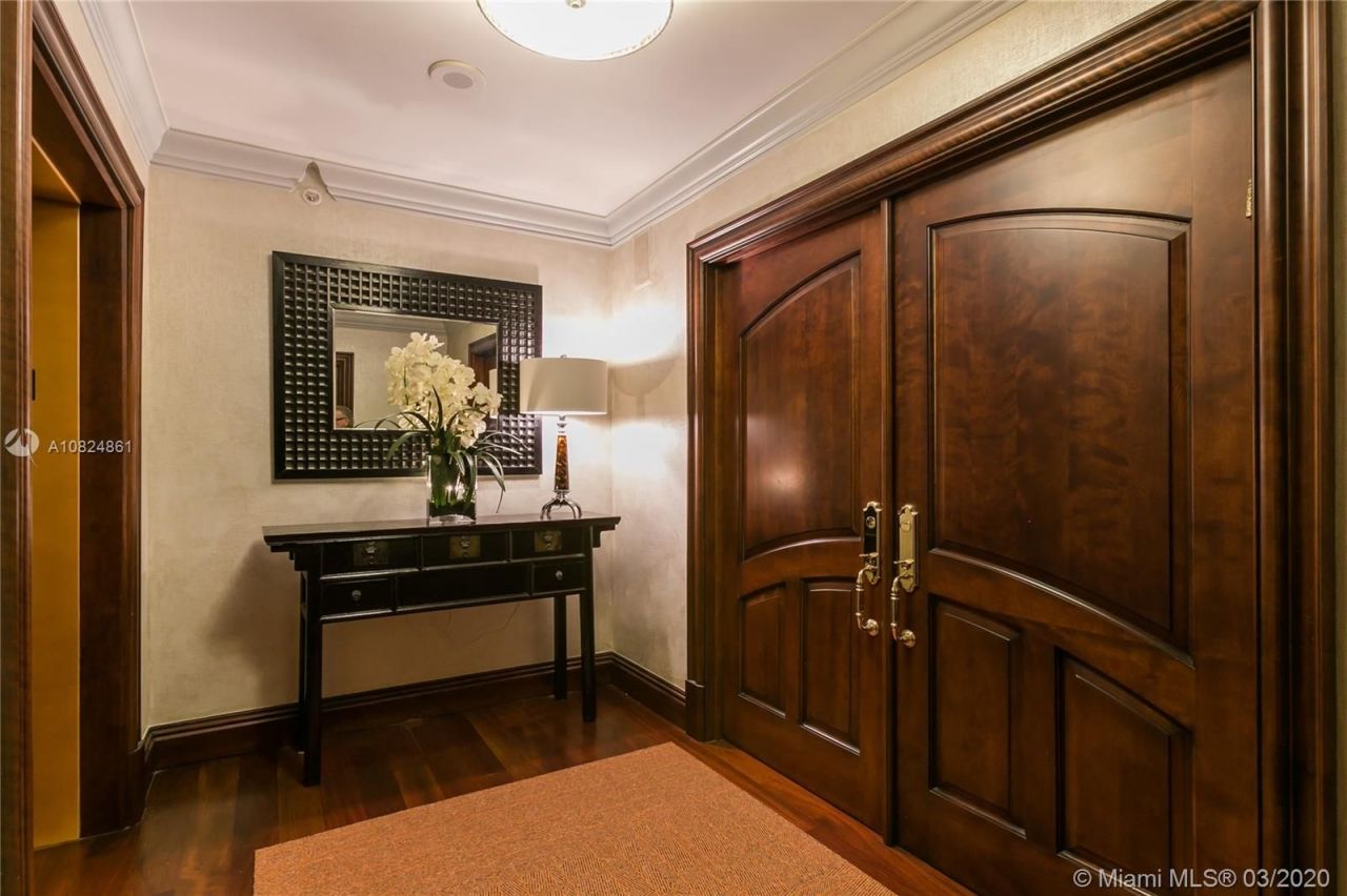 Квартира в Майами, США, 280 м² - фото 16