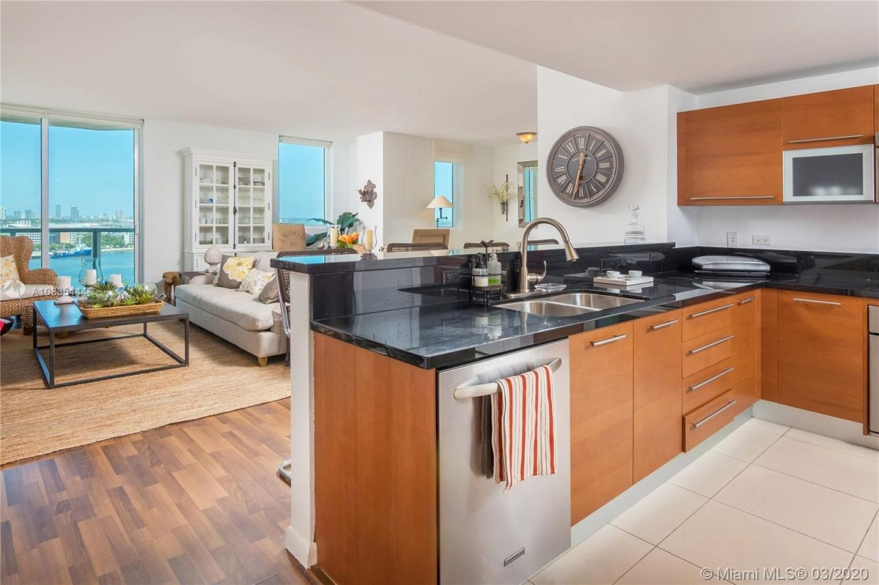 Апартаменты в Майами, США, 120 м² - фото 11