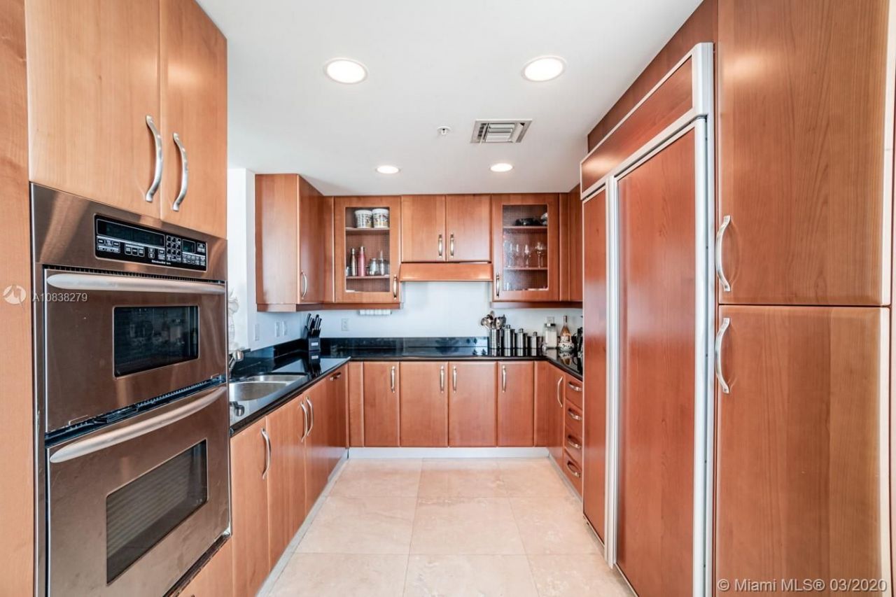 Апартаменты в Майами, США, 170 м² - фото 10