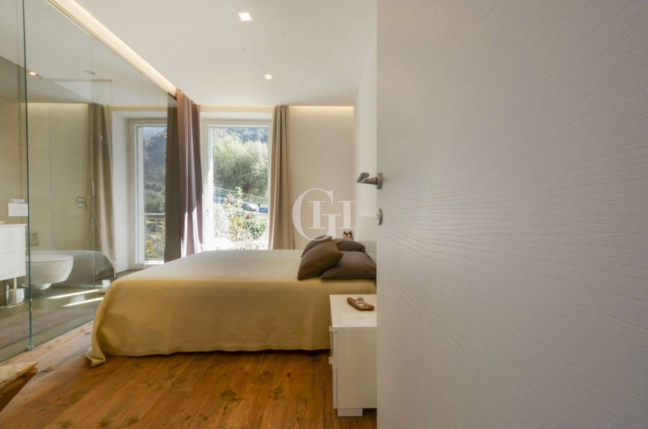 Апартаменты у озера Гарда, Италия, 115 м² - фото 4