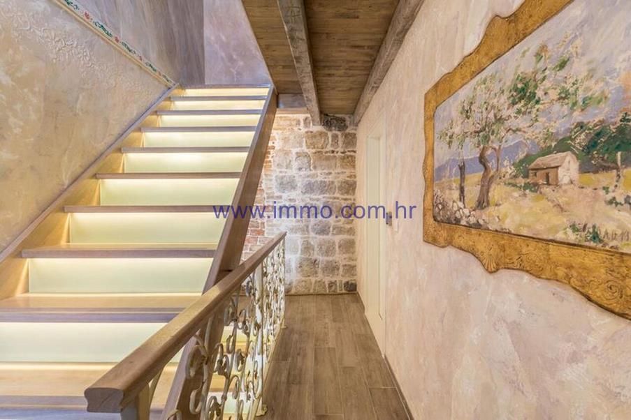 Отель, гостиница в Сплите, Хорватия, 600 м² - фото 5