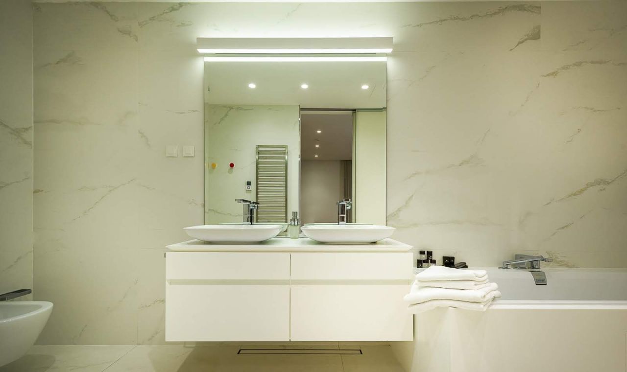 Квартира в Будве, Черногория, 157 м² - фото 4