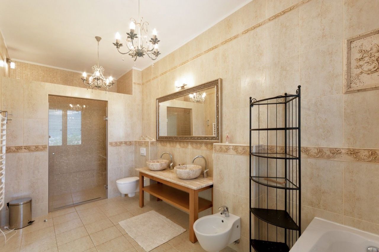 Вилла в Будве, Черногория, 1 000 м² - фото 6