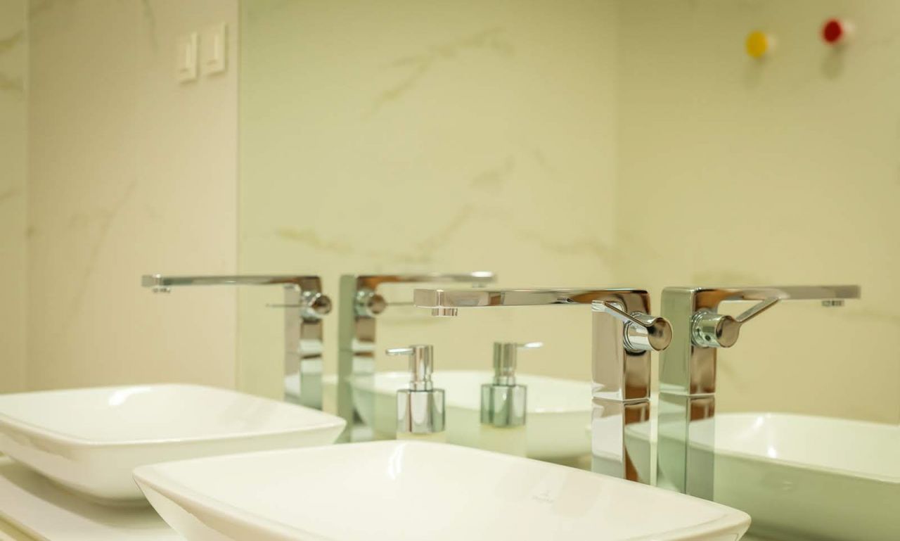 Квартира в Будве, Черногория, 157 м² - фото 10