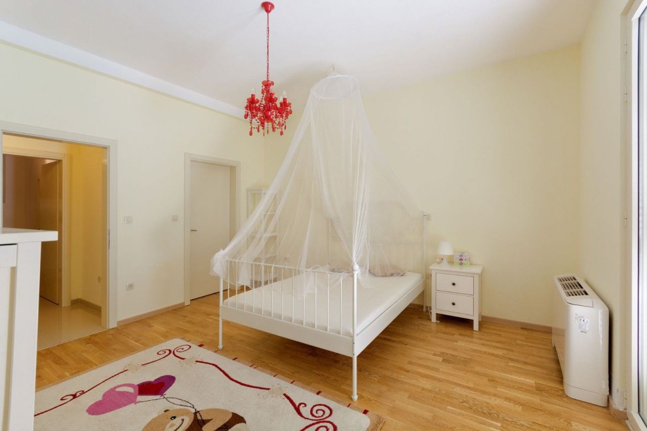 Вилла в Будве, Черногория, 1 000 м² - фото 12