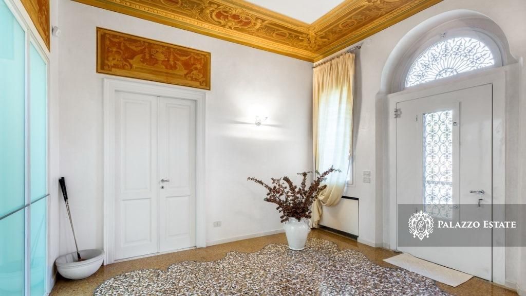 Вилла в Конельяно, Италия, 1 450 м² - фото 10