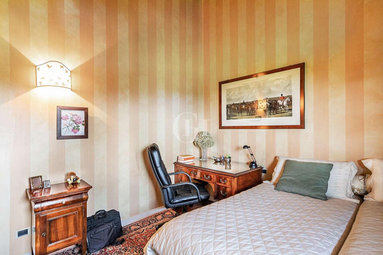 Апартаменты у озера Гарда, Италия, 180 м² - фото 12