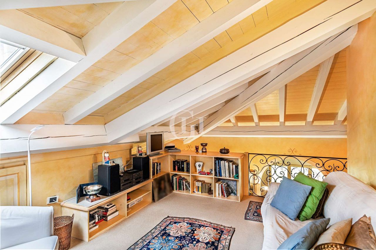 Апартаменты у озера Гарда, Италия, 180 м² - фото 14