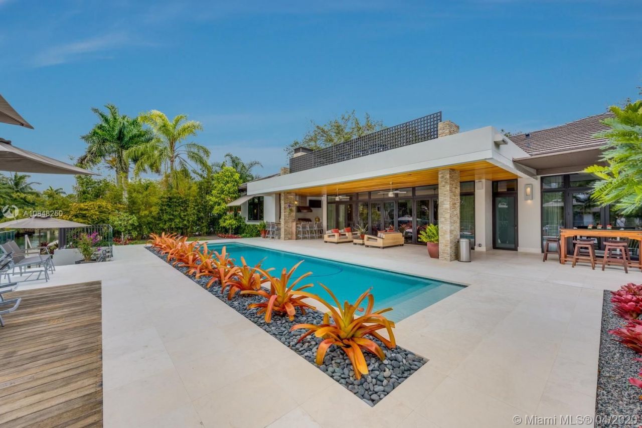 Вилла в Майами, США, 340 м² - фото 2