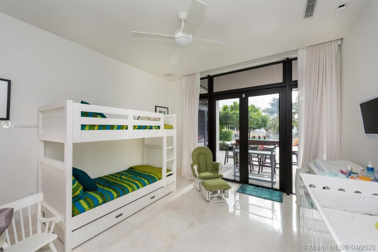 Вилла в Майами, США, 340 м² - фото 16